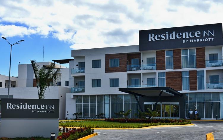 Residence Inn By Marriott Cancun Hotel Zone Bagian luar foto