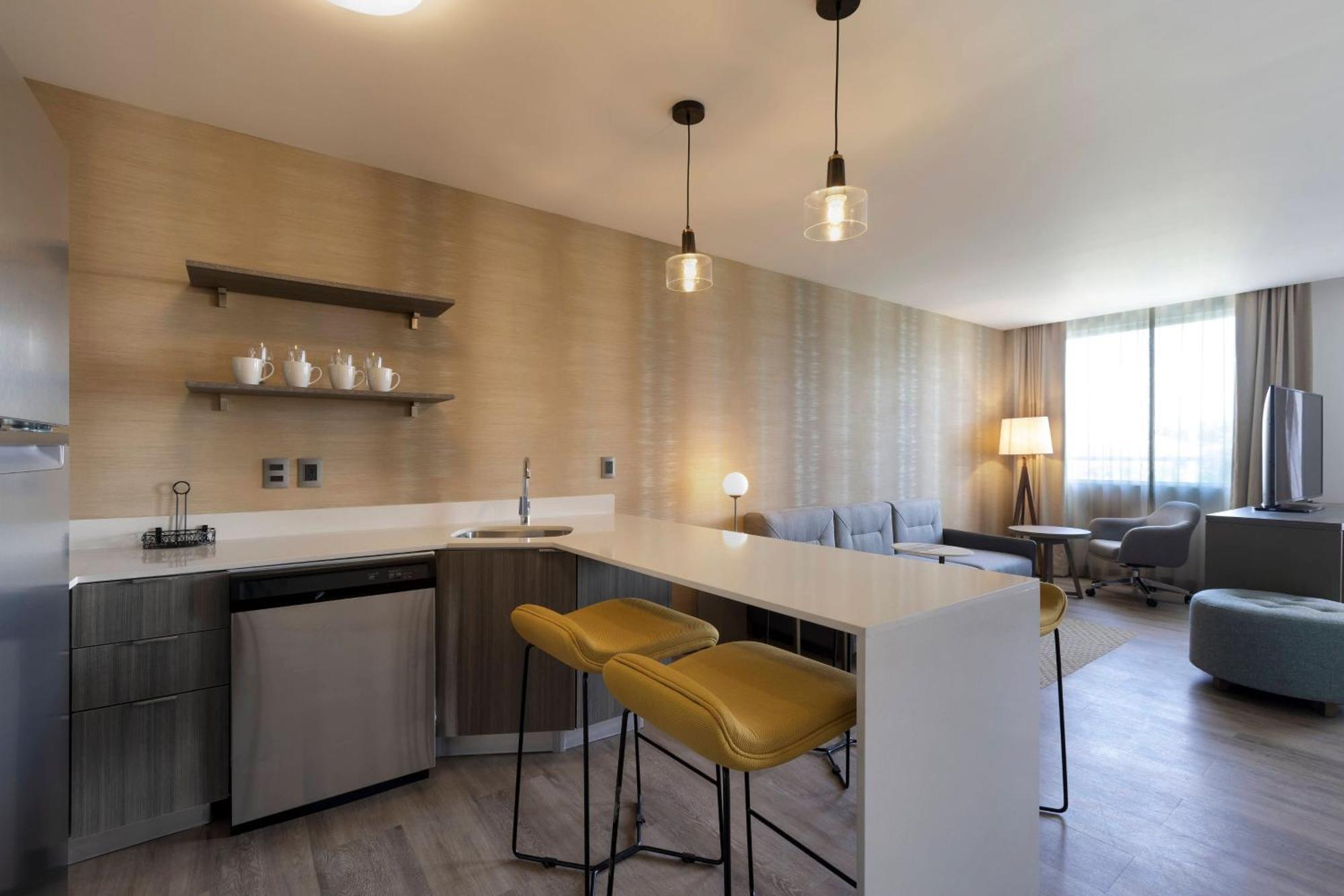 Residence Inn By Marriott Cancun Hotel Zone Bagian luar foto