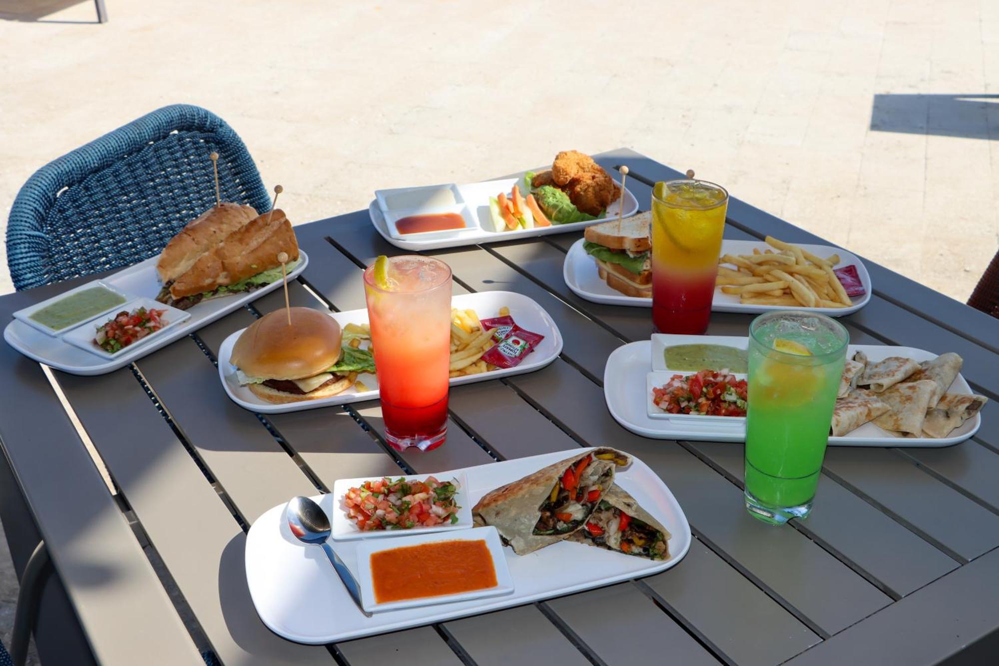 Residence Inn By Marriott Cancun Hotel Zone Bagian luar foto